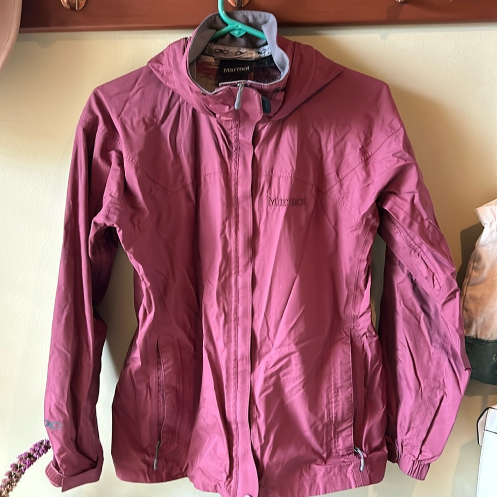 Women’s Marmot Rain Jacket Size Small